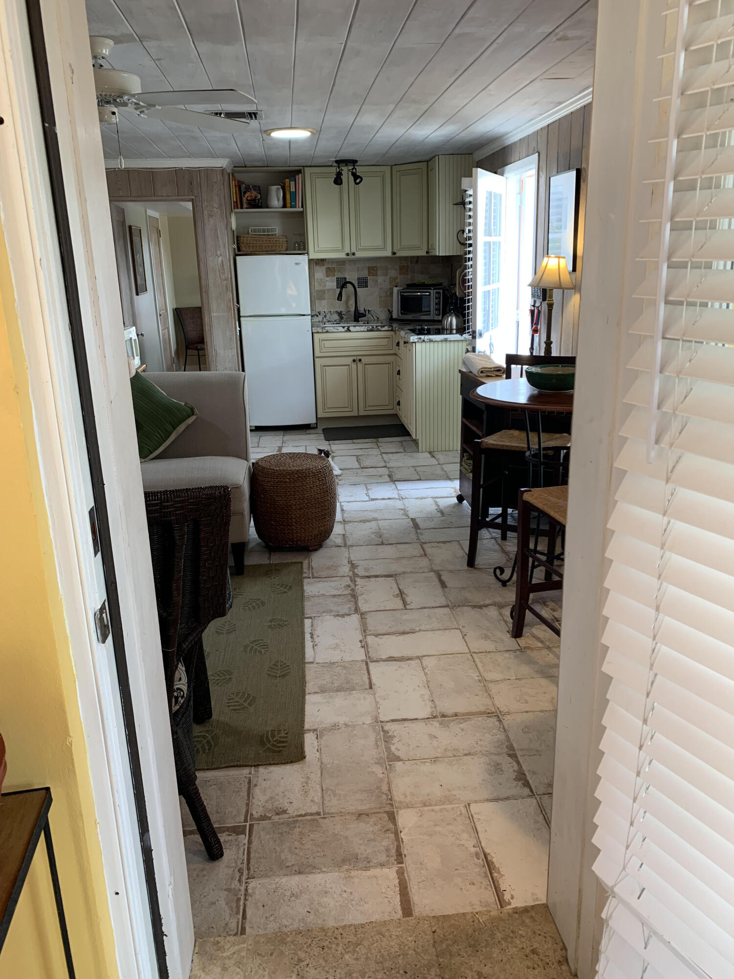 DELRAY TOWN OF - Residential