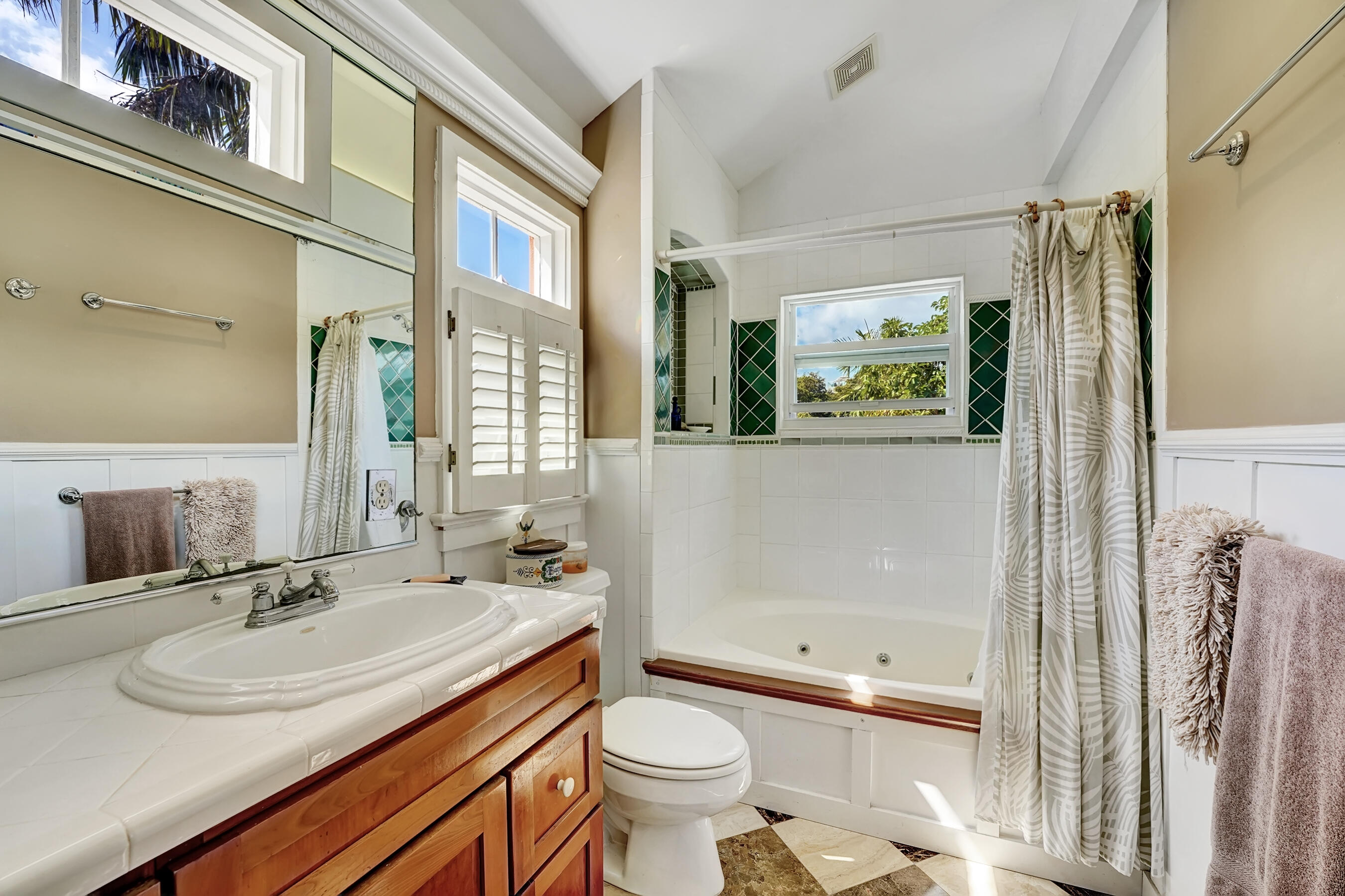 DELRAY TOWN OF - Residential