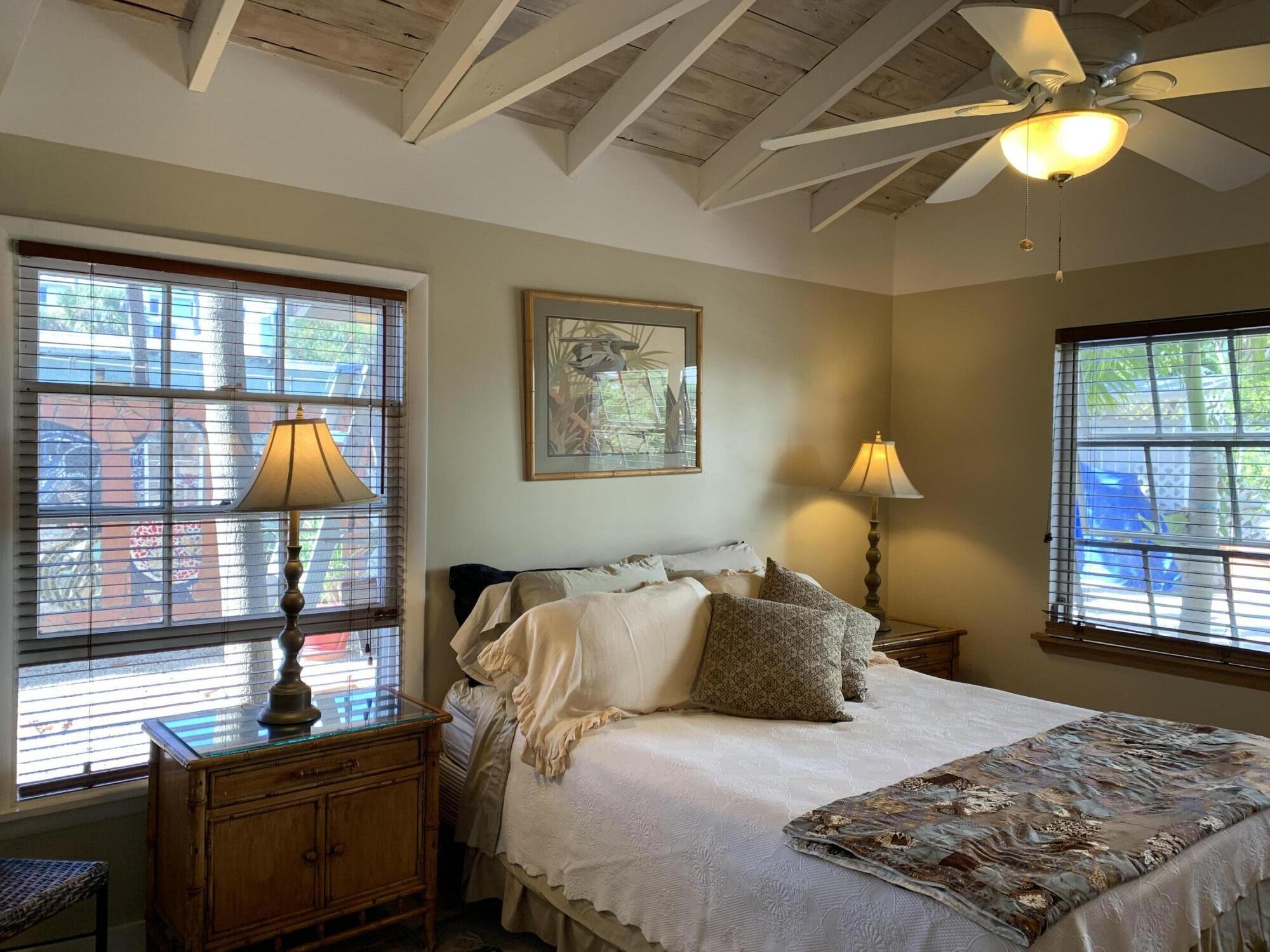 DELRAY TOWN OF - Residential