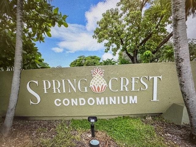 SPACIOUS 2 BEDROOM, 2 BATH UNIT ON third FLOOR IN ALL AGES COMMUNITY, DOUBLE SINK IN MASTER BATH, WALK-IN-CLOSET IN PRIMARY BEDROOM LAUNDRY ROOM ON EACH FLOOR IN THE BUILDING. WATER/SEWER INCLUDED IN RENT. ONE PET ALLOWED, MAXIMUM 30 LBS - $250 NON REFUNDABLE PET FEE APPLIES. NICE COMMUNITY WITH POOL, CLUBHOUSE, PLAYGROUND & TENNIS COURT, VERY CONVENIENT LOCATION CLOSE TO SHOPPING, DINING, SCHOOLS AND MAJOR ROADS. ASSOCIATION APPROVAL TAKES 3-4 WEEKS. FIRST AND LAST MONTH AND 1 MONTH SECURITY DEPOSIT REQUIRED TO MOVE IN.