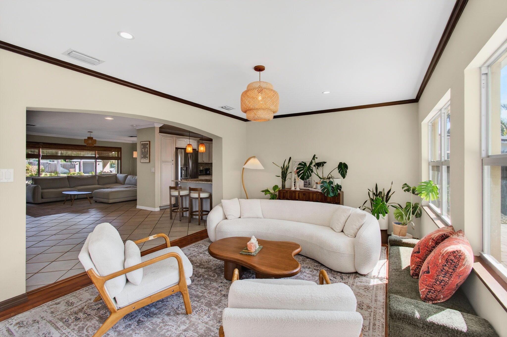 CORAL MANOR THIRD ADD - Residential Lease