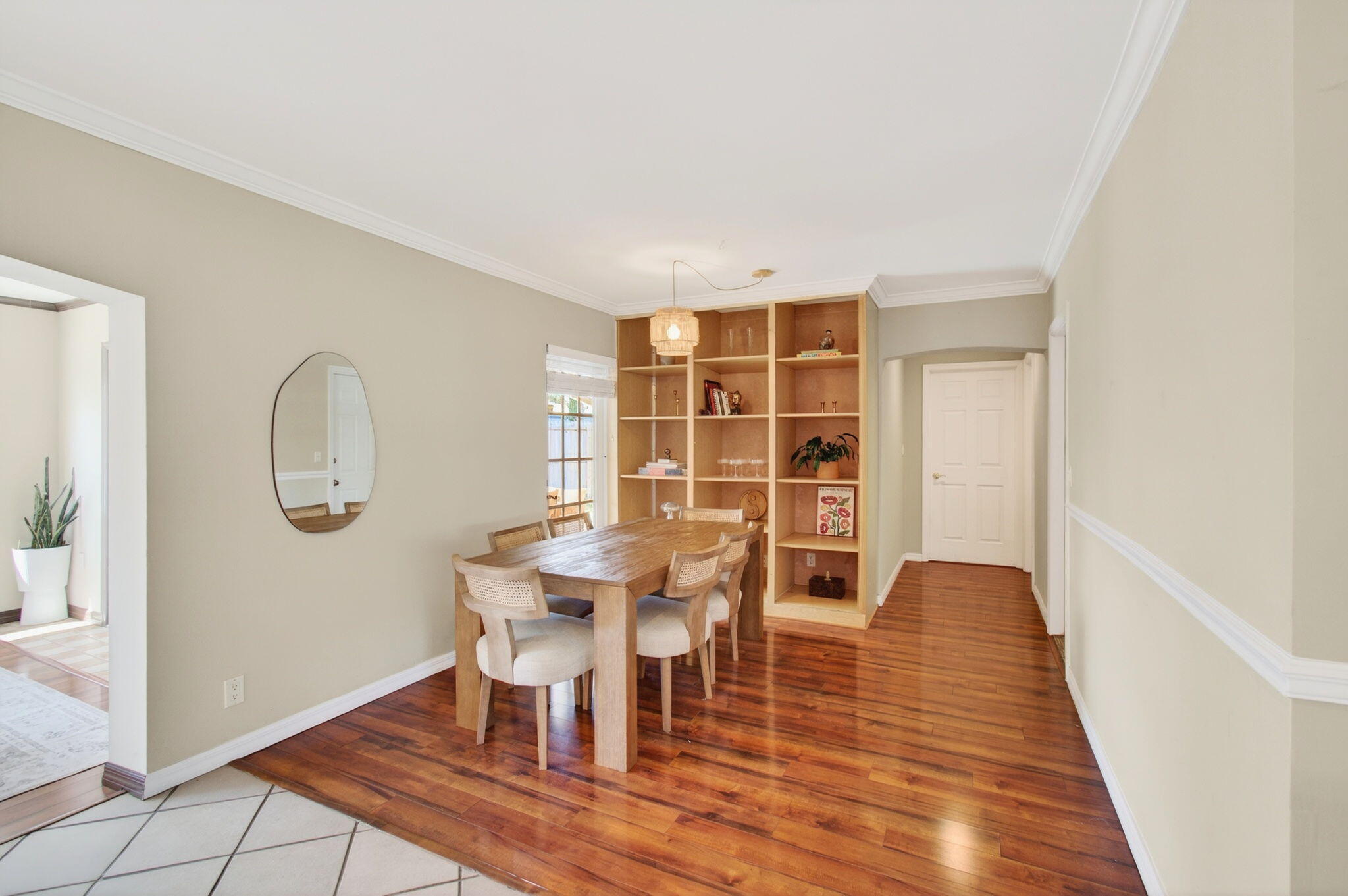 CORAL MANOR THIRD ADD - Residential Lease