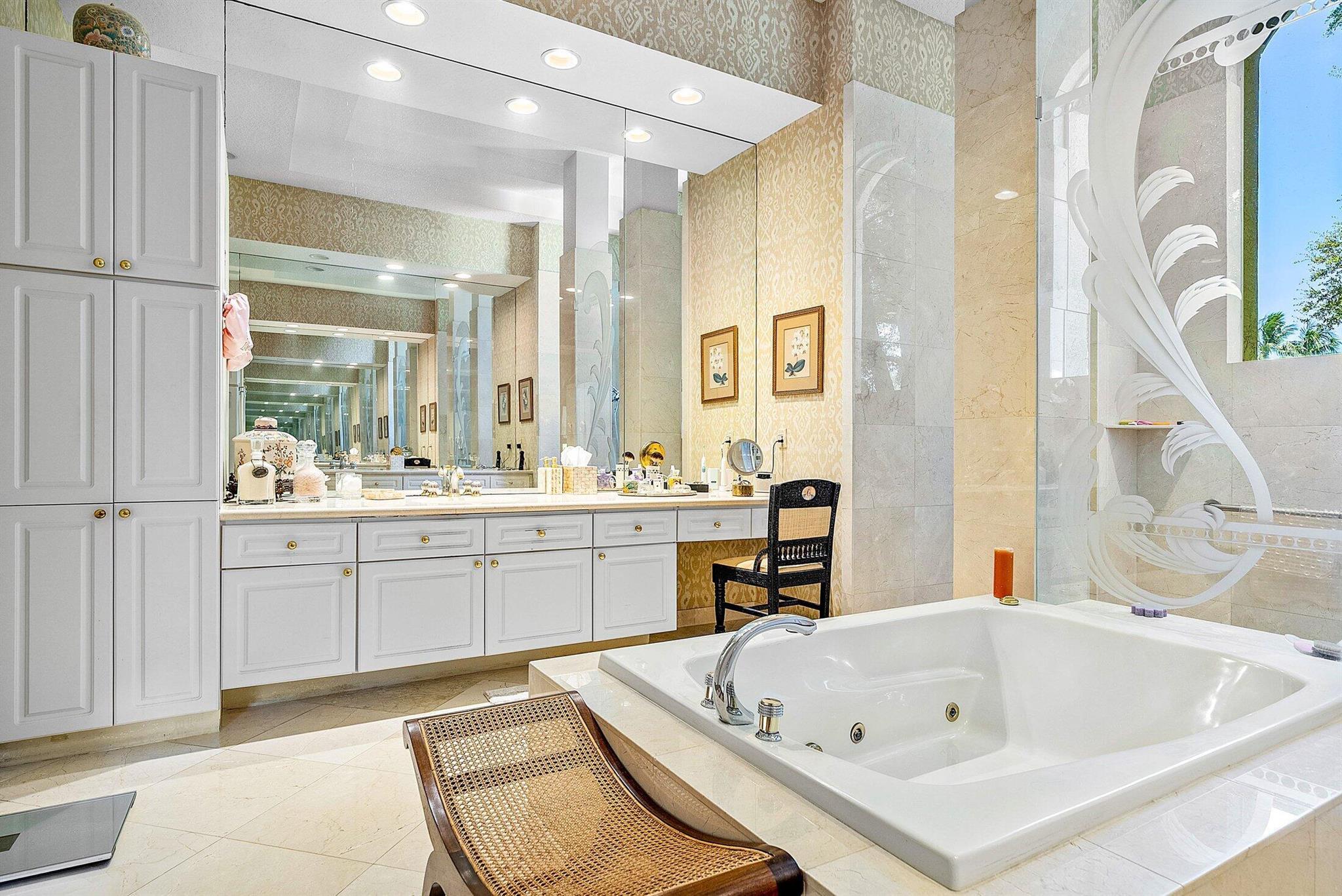 Ballenisles - Residential