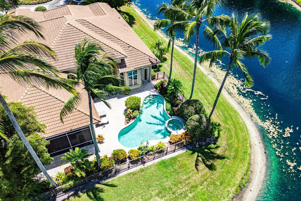 Photo of 1018 Grand Isle Terrace, Palm Beach Gardens, FL 33418 (MLS # R11118807)