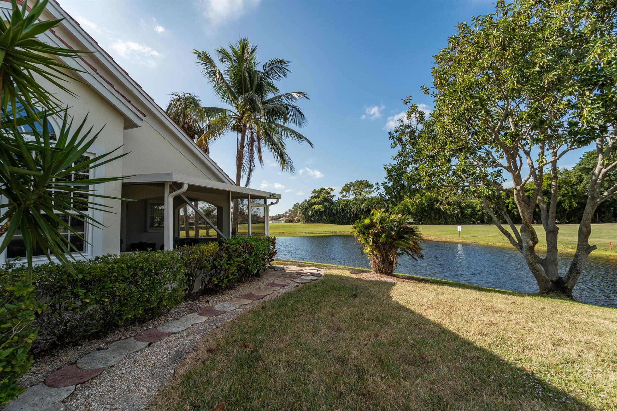 FAIRFIELDS LACUNA 1-A - Residential