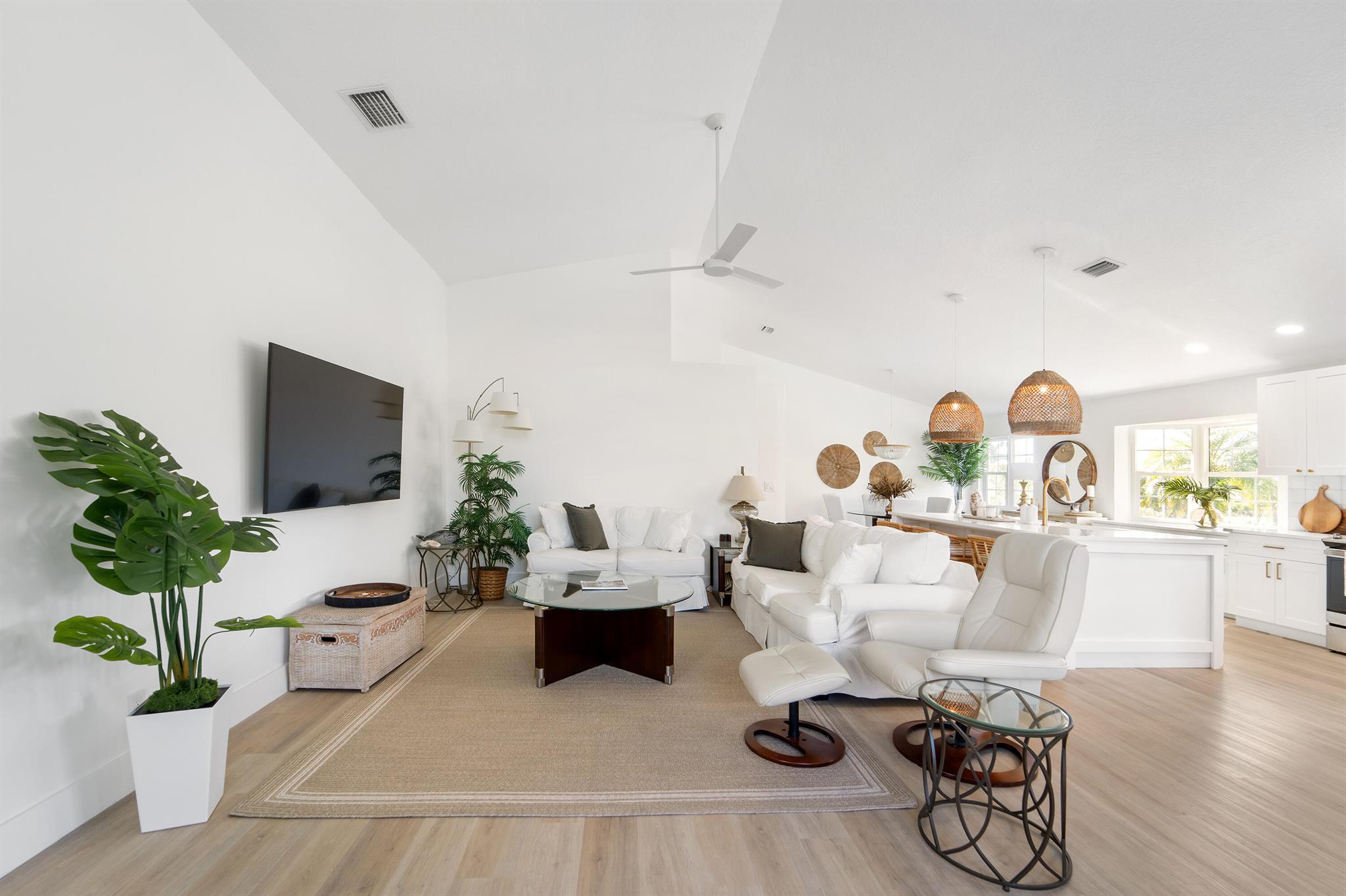 FAIRFIELDS LACUNA 1-A - Residential