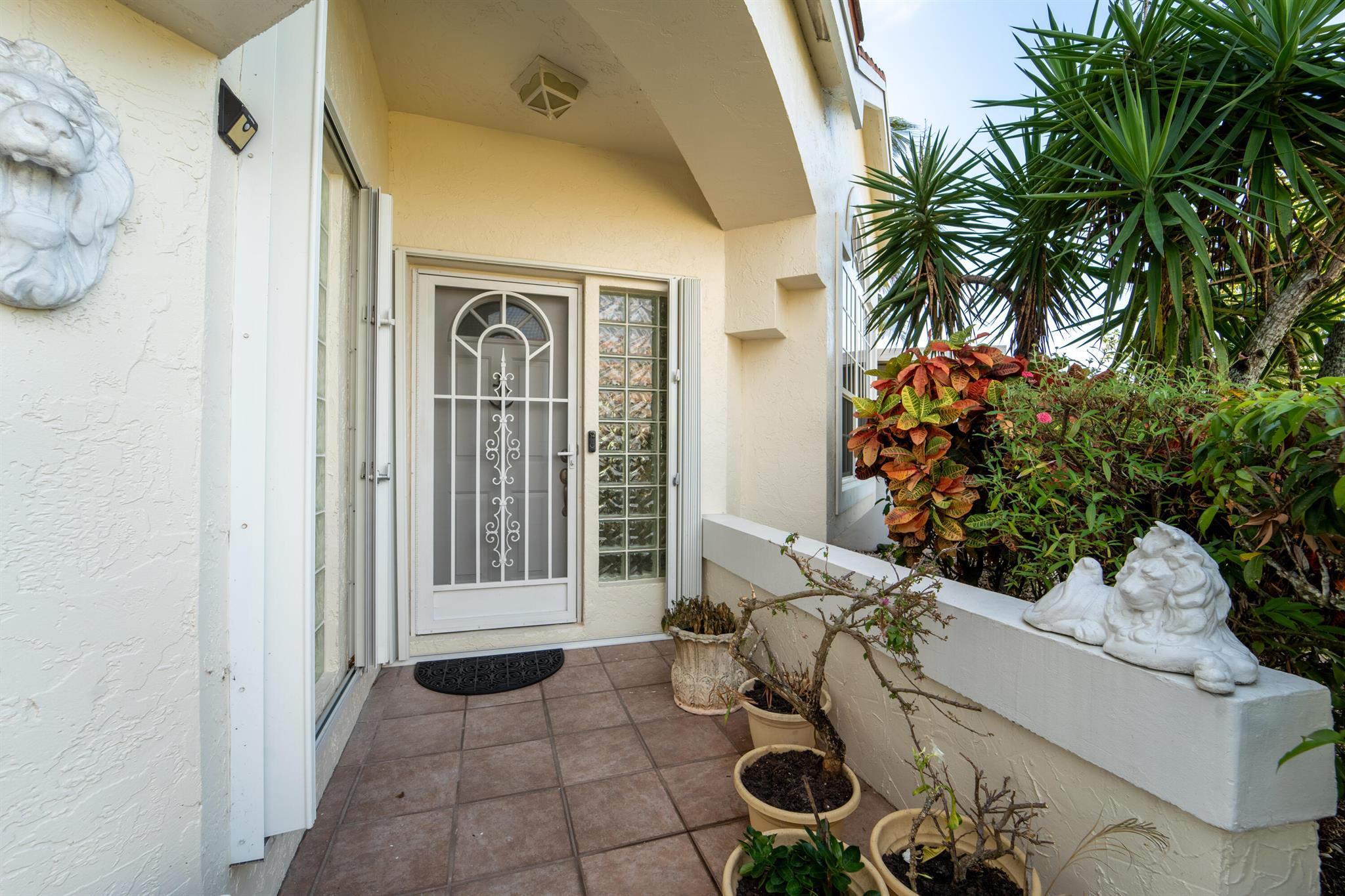 FAIRFIELDS LACUNA 1-A - Residential