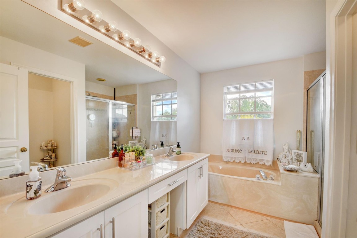 Nautica Isles West 02 - Residential