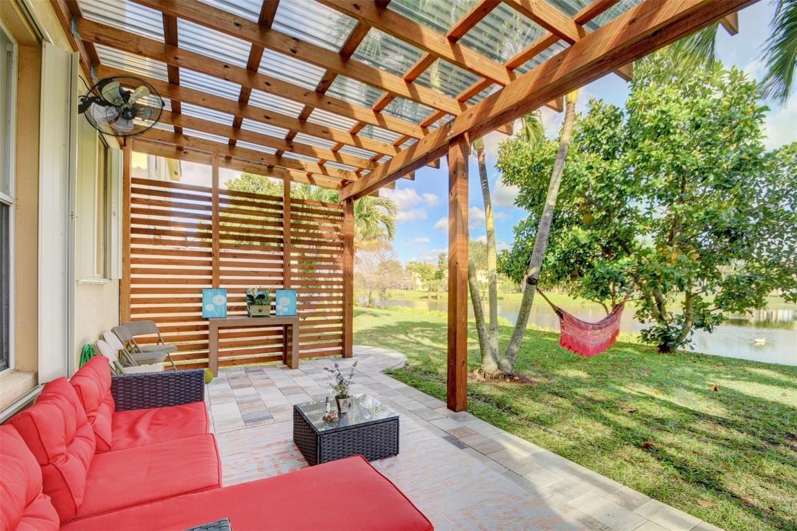 Nautica Isles West 02 - Residential