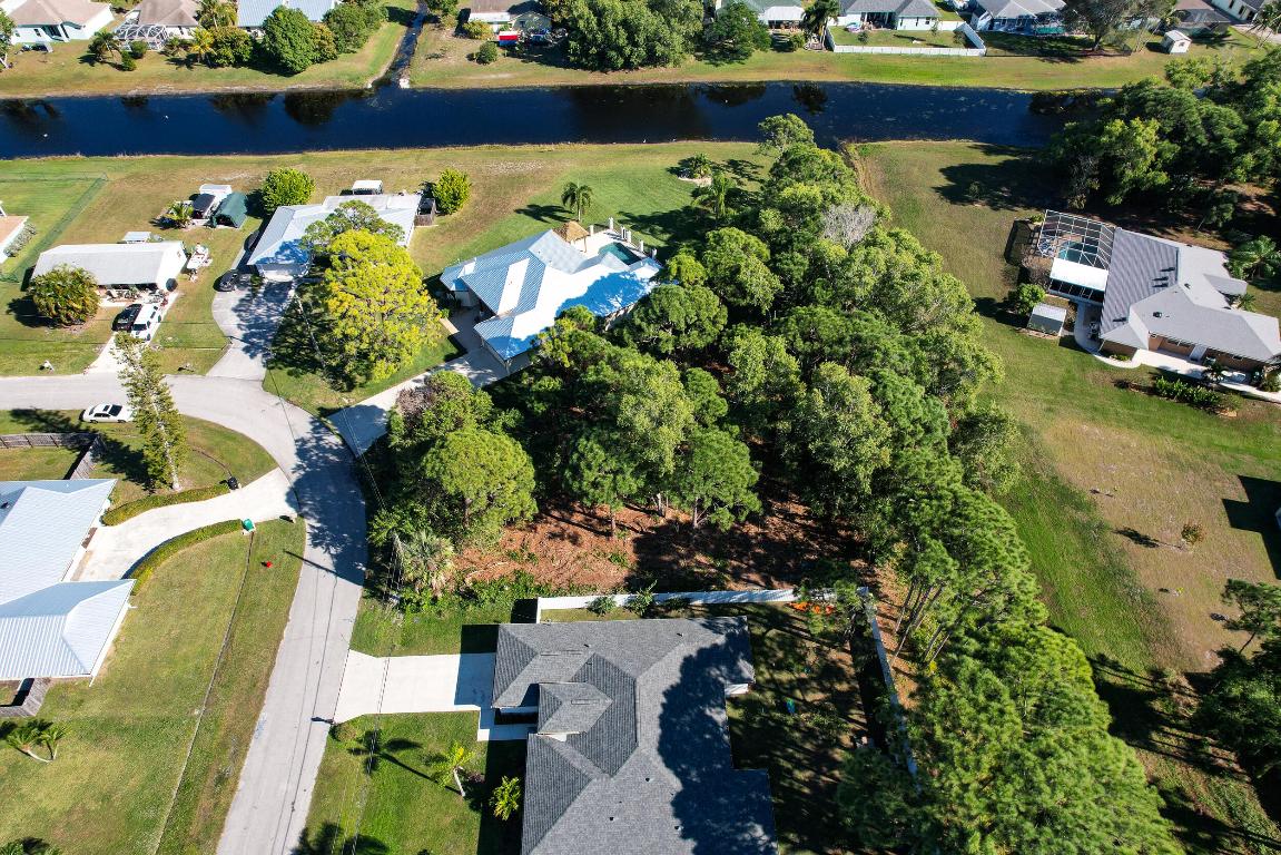 PORT ST LUCIE SECTION 30 - Land