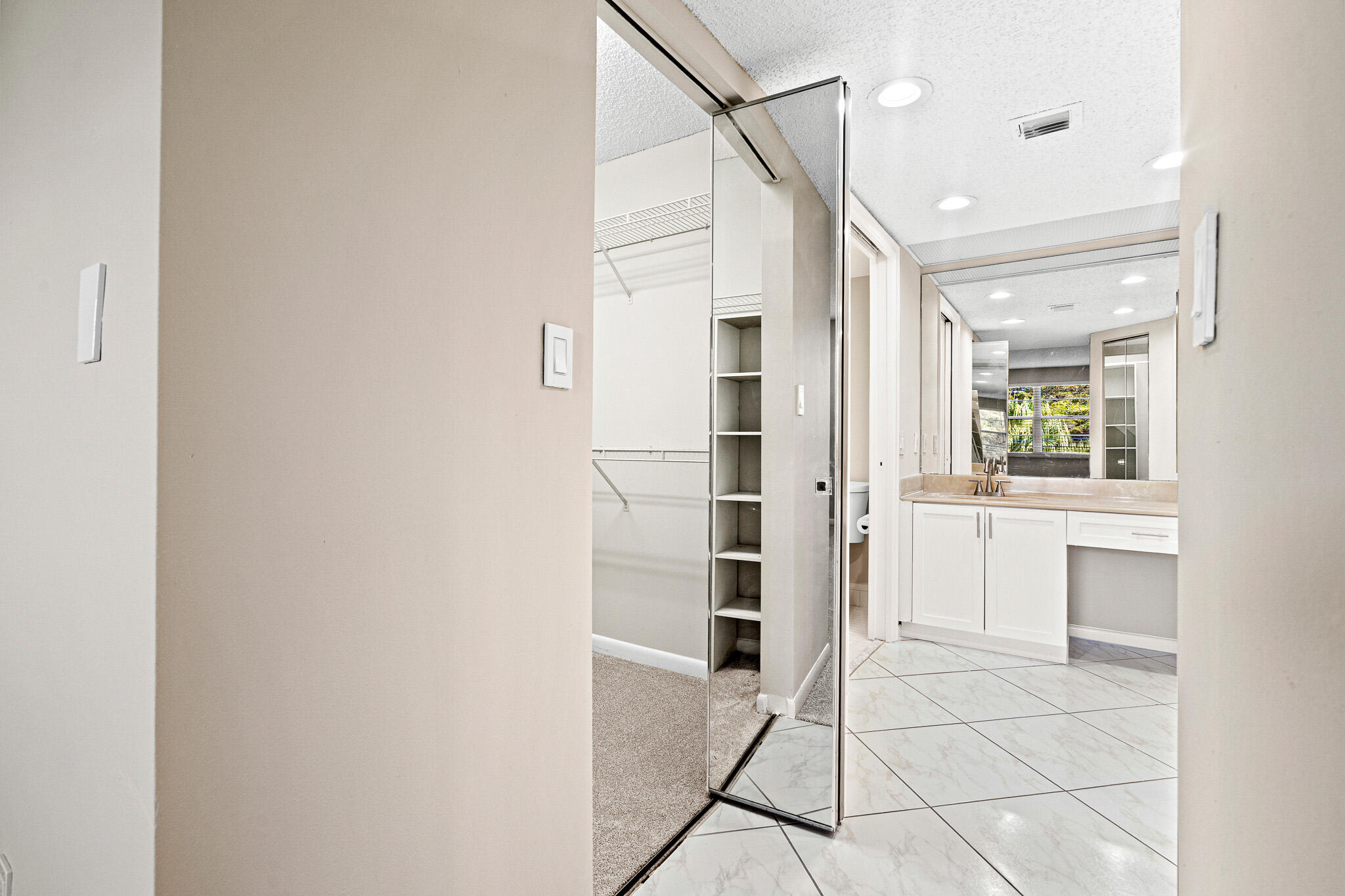 ABACO VILLAGE H CONDO - Residential