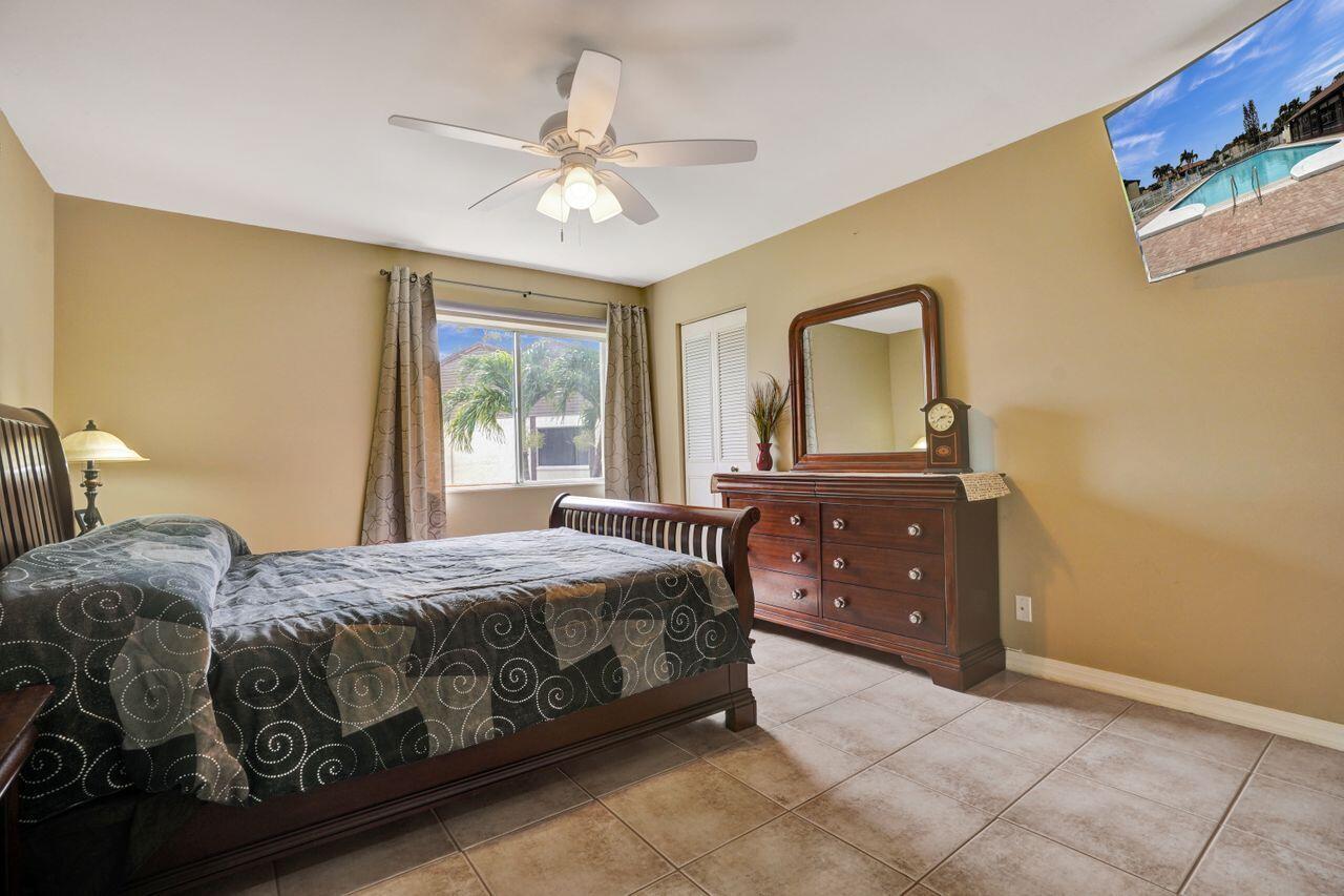 PINE RIDGE IV CONDO - Residential Lease