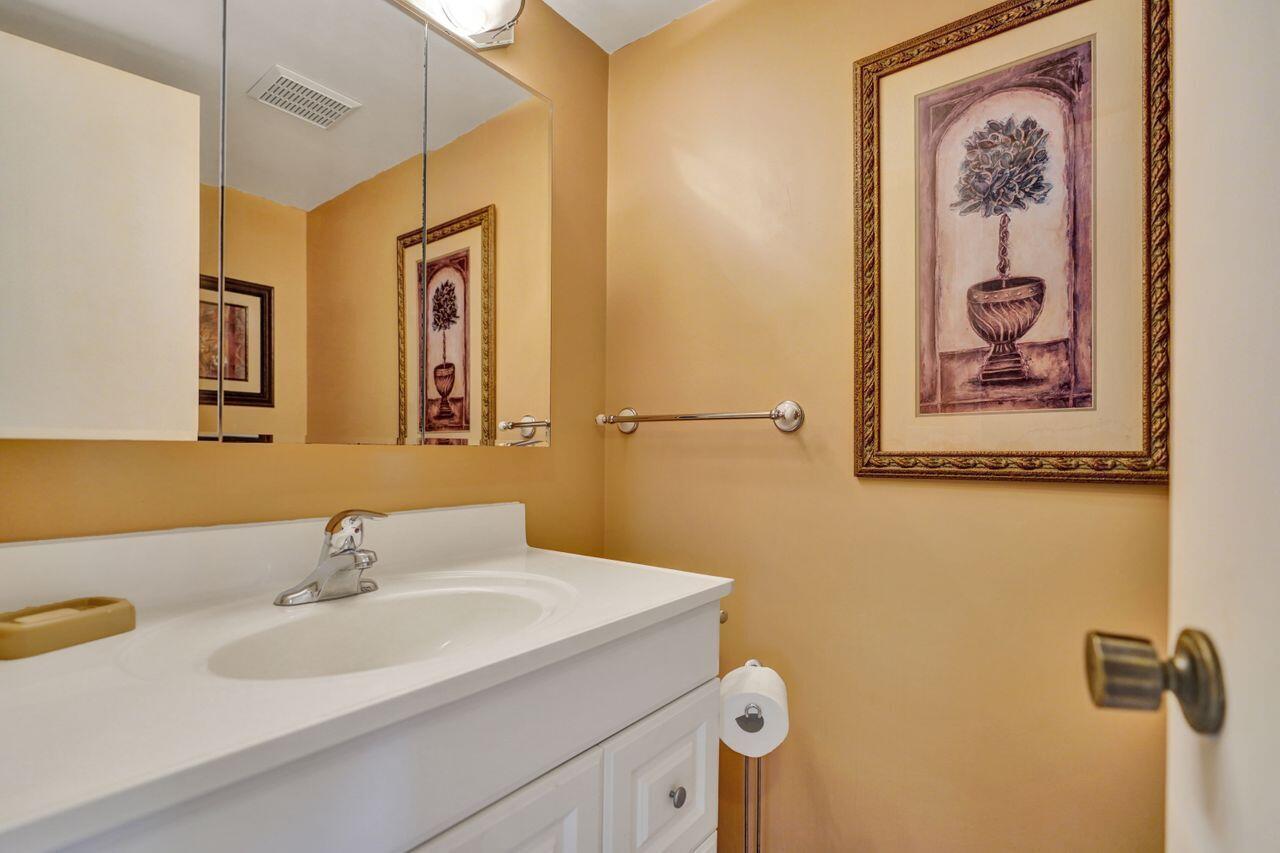 PINE RIDGE IV CONDO - Residential Lease