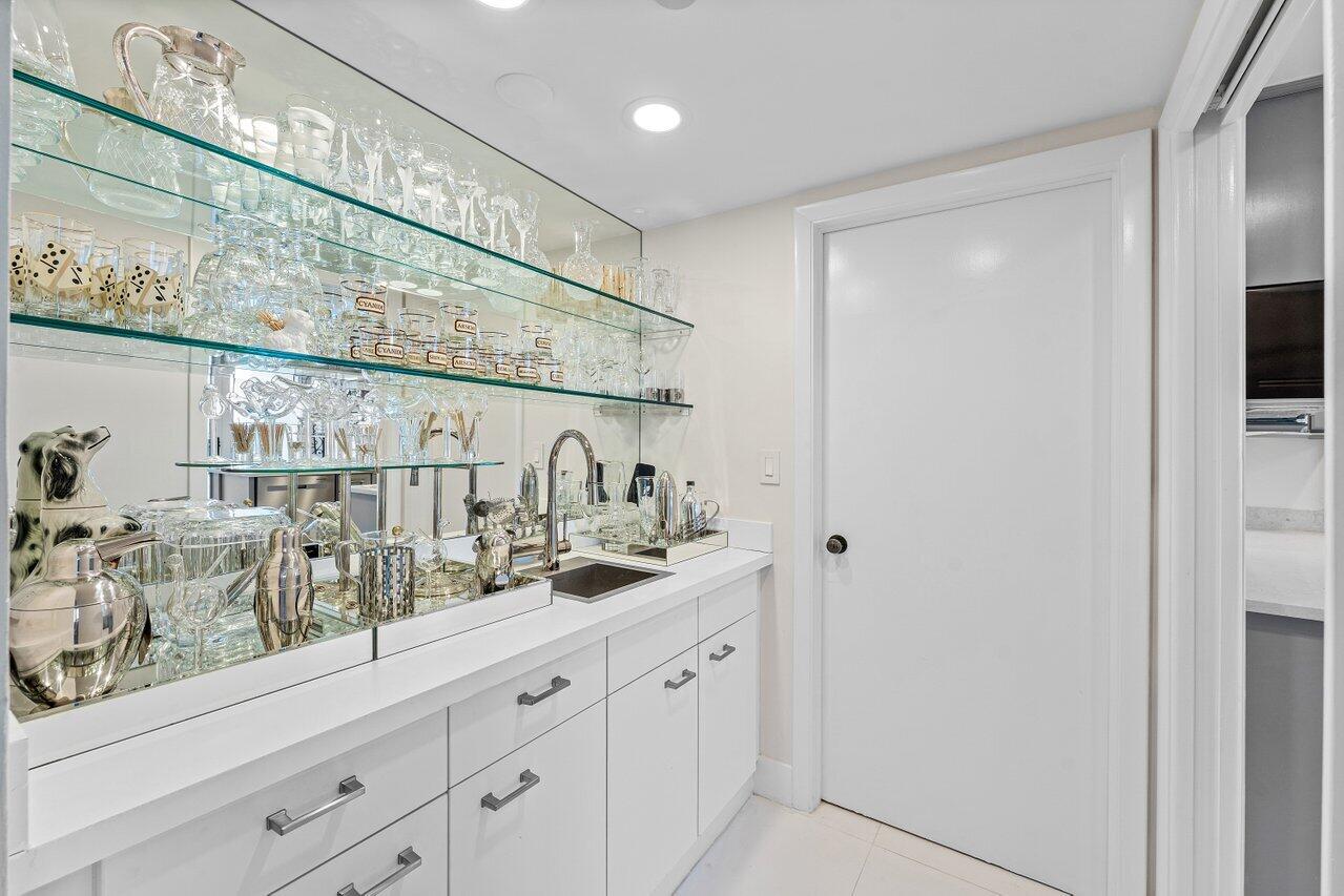 PLAZA OF THE PALM BEACHES CONDO - Residential