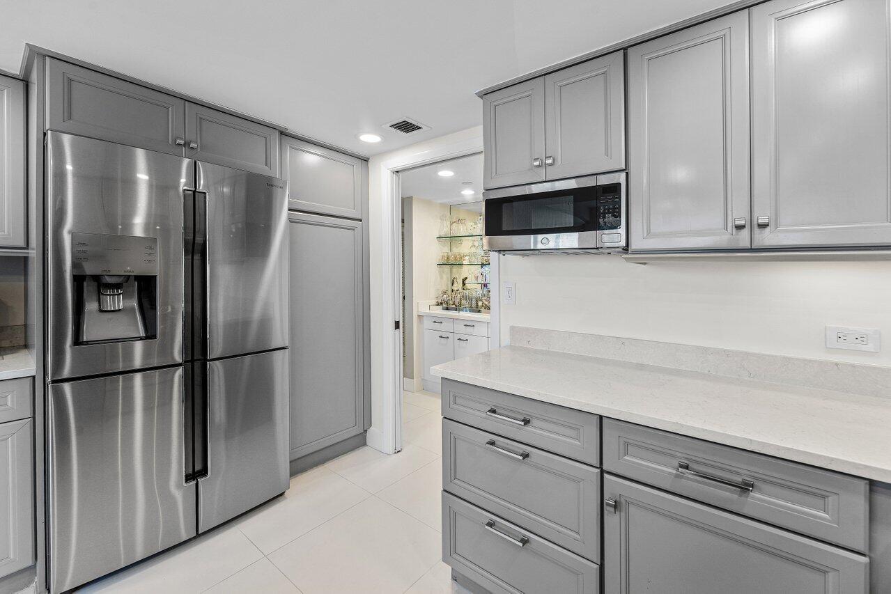 PLAZA OF THE PALM BEACHES CONDO - Residential