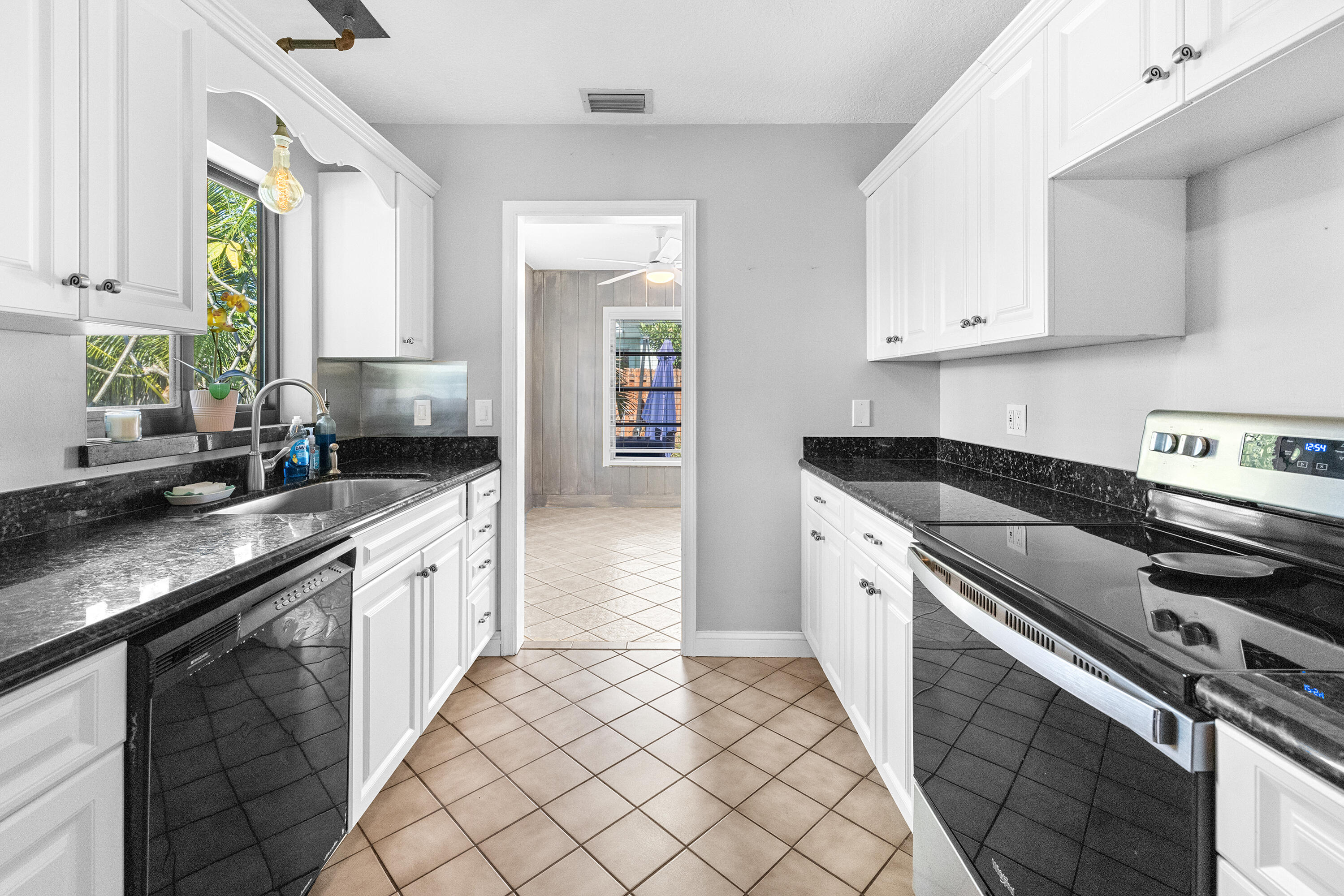 HARBORS ESTATES - Residential