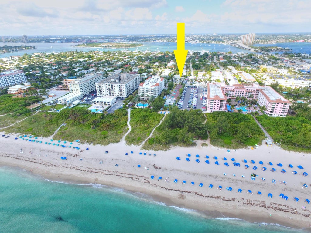 Photo of 112 SANDAL Lane #4, Palm Beach Shores, FL 33404 (MLS # B26068309)