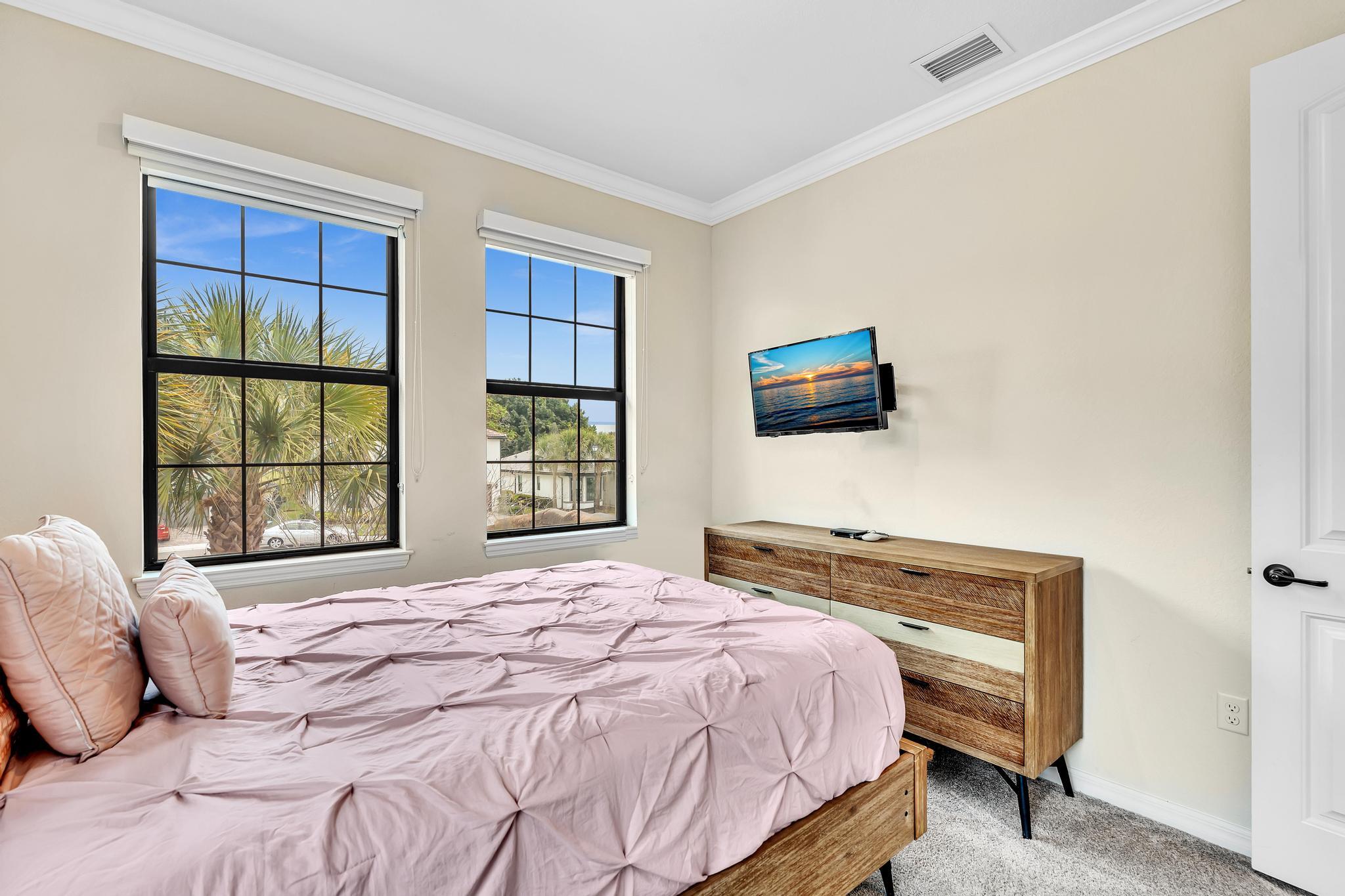 WOODMONT POD - Residential