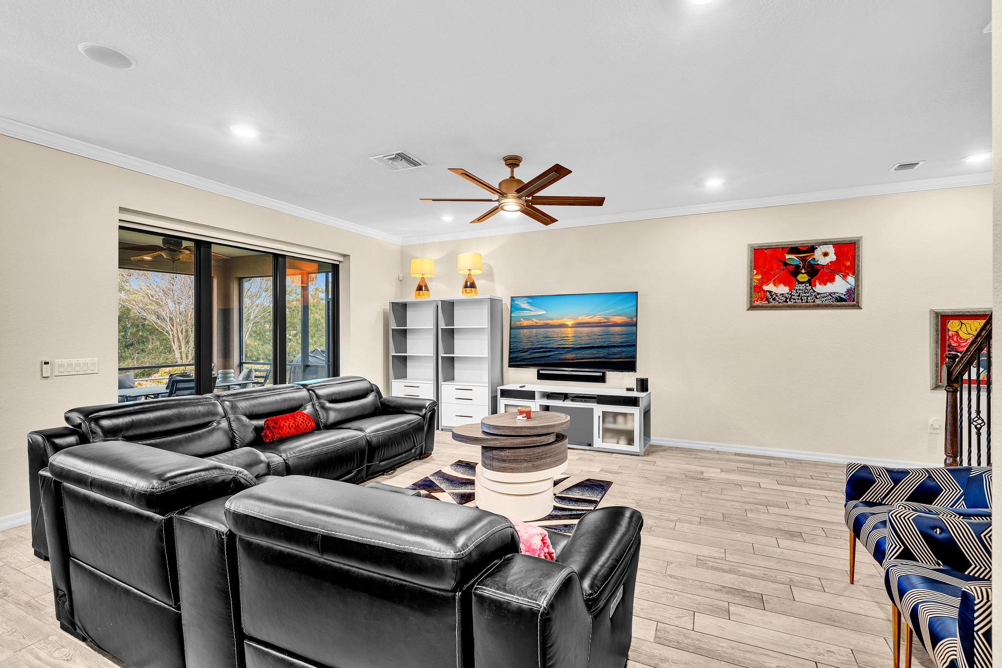 WOODMONT POD - Residential