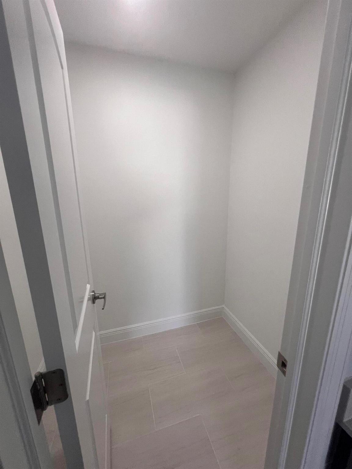 PINES OF DELRAY CONDO - Residential Lease