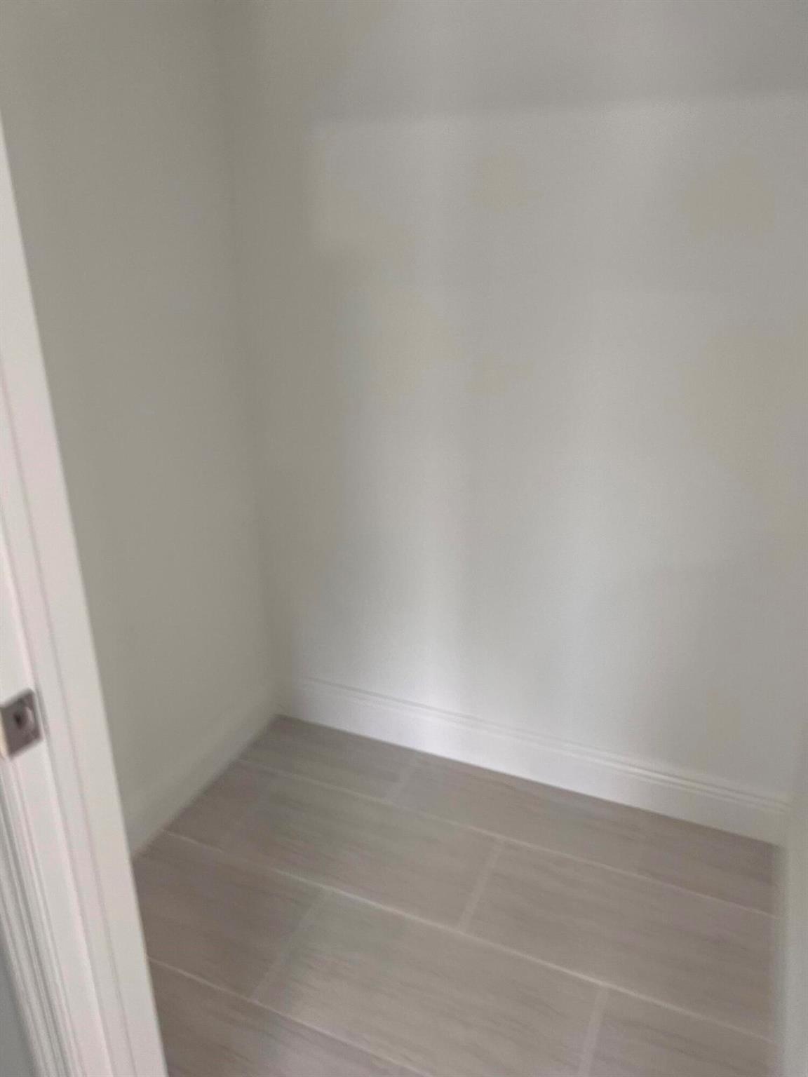 PINES OF DELRAY CONDO - Residential Lease