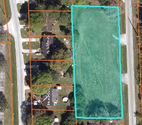 2515 S 29th Street Fort Pierce FL 34981