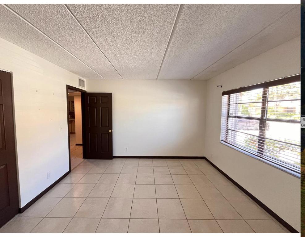 Lake Shore Heights Condo - Residential