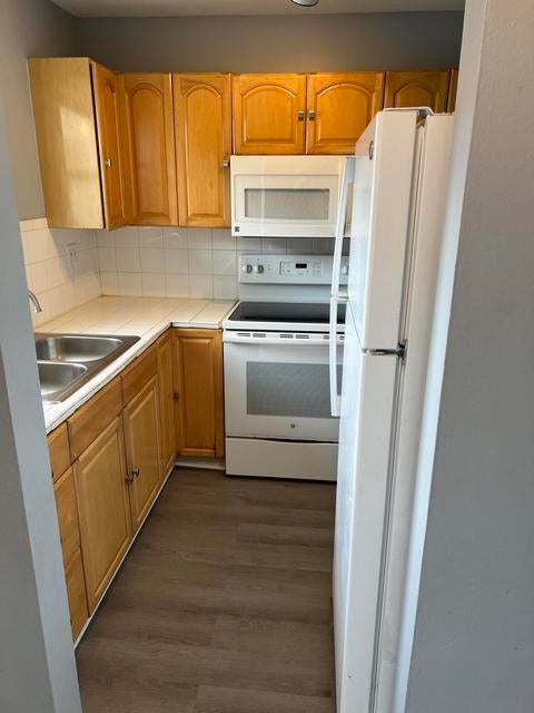 20 SW 108th Avenue F4