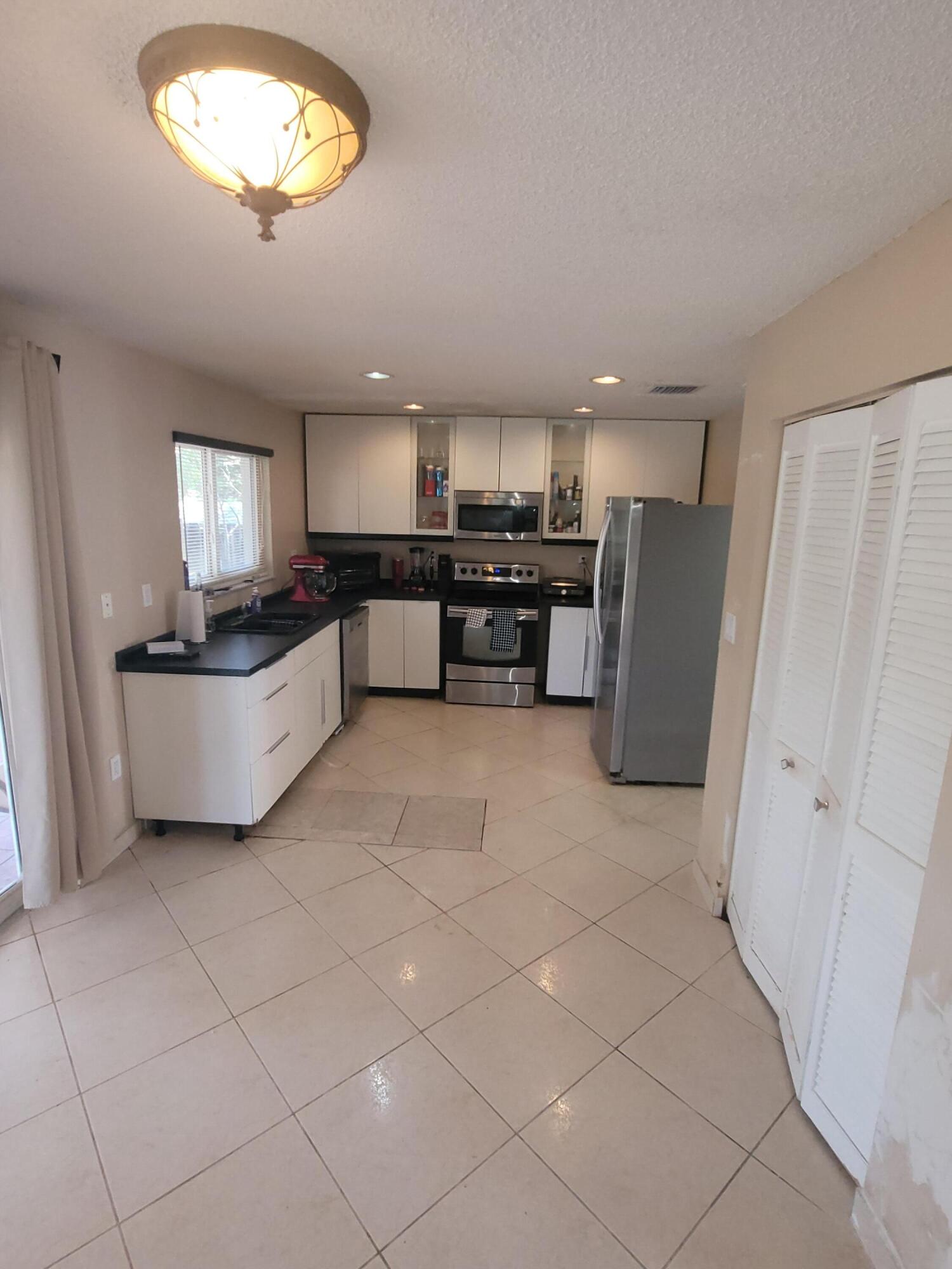 MARBELLA PARK 5TH ADDN - Residential