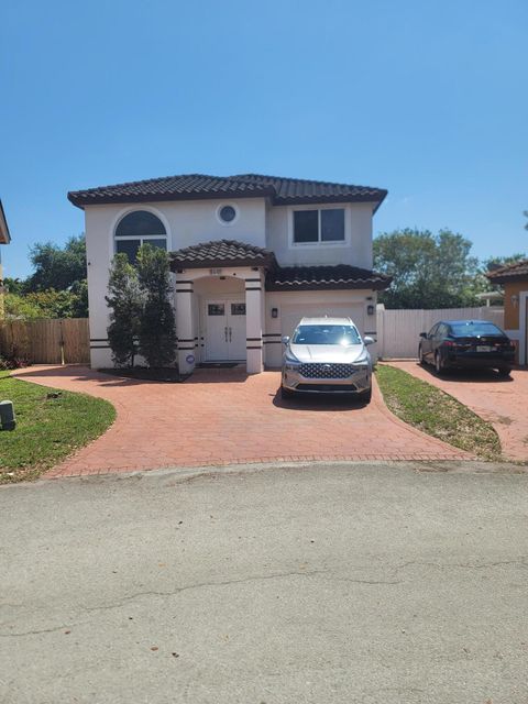 8448 NW 196th Terrace Hialeah FL 33015