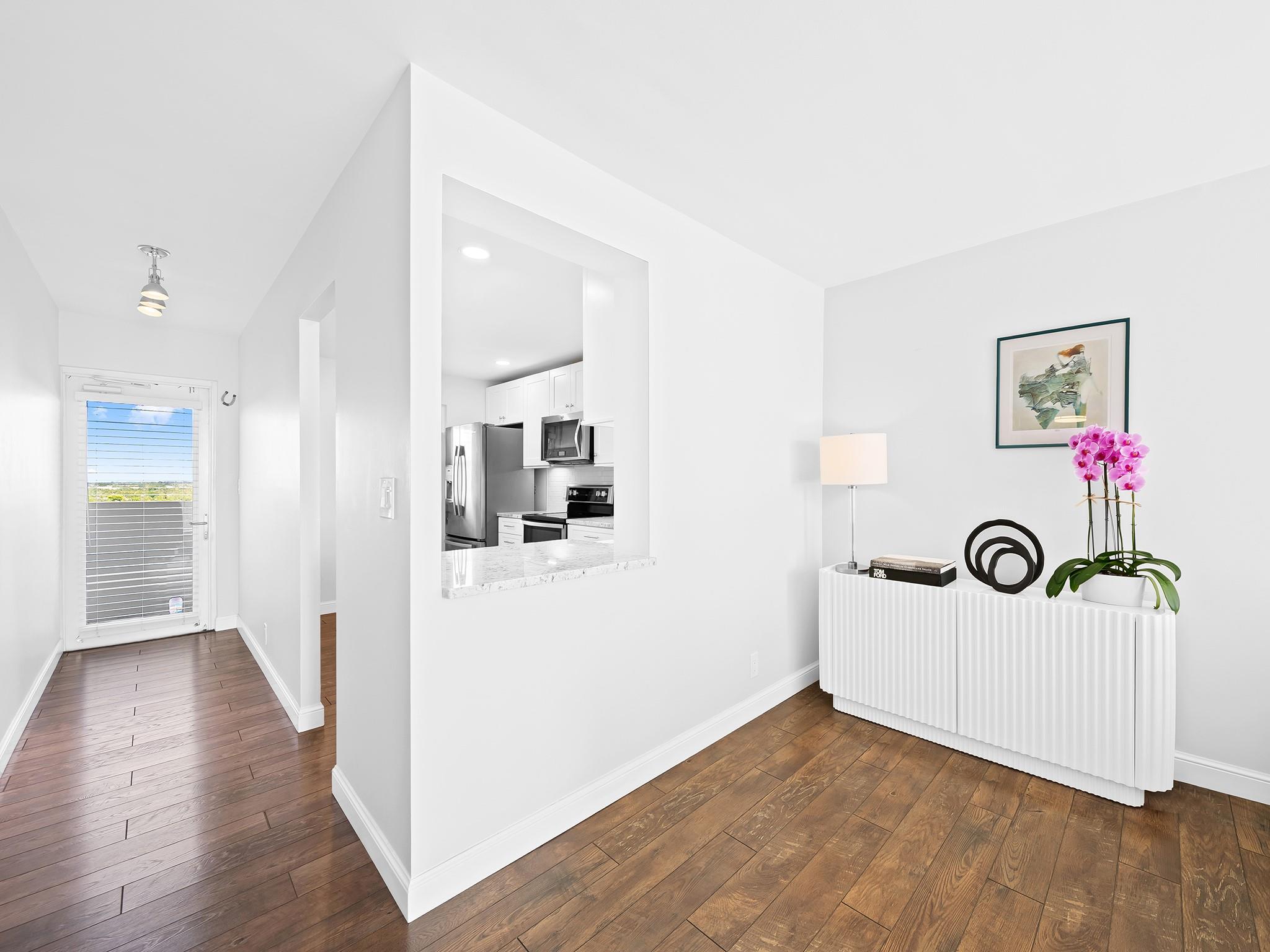 2200 NE 33rd Ave 15J