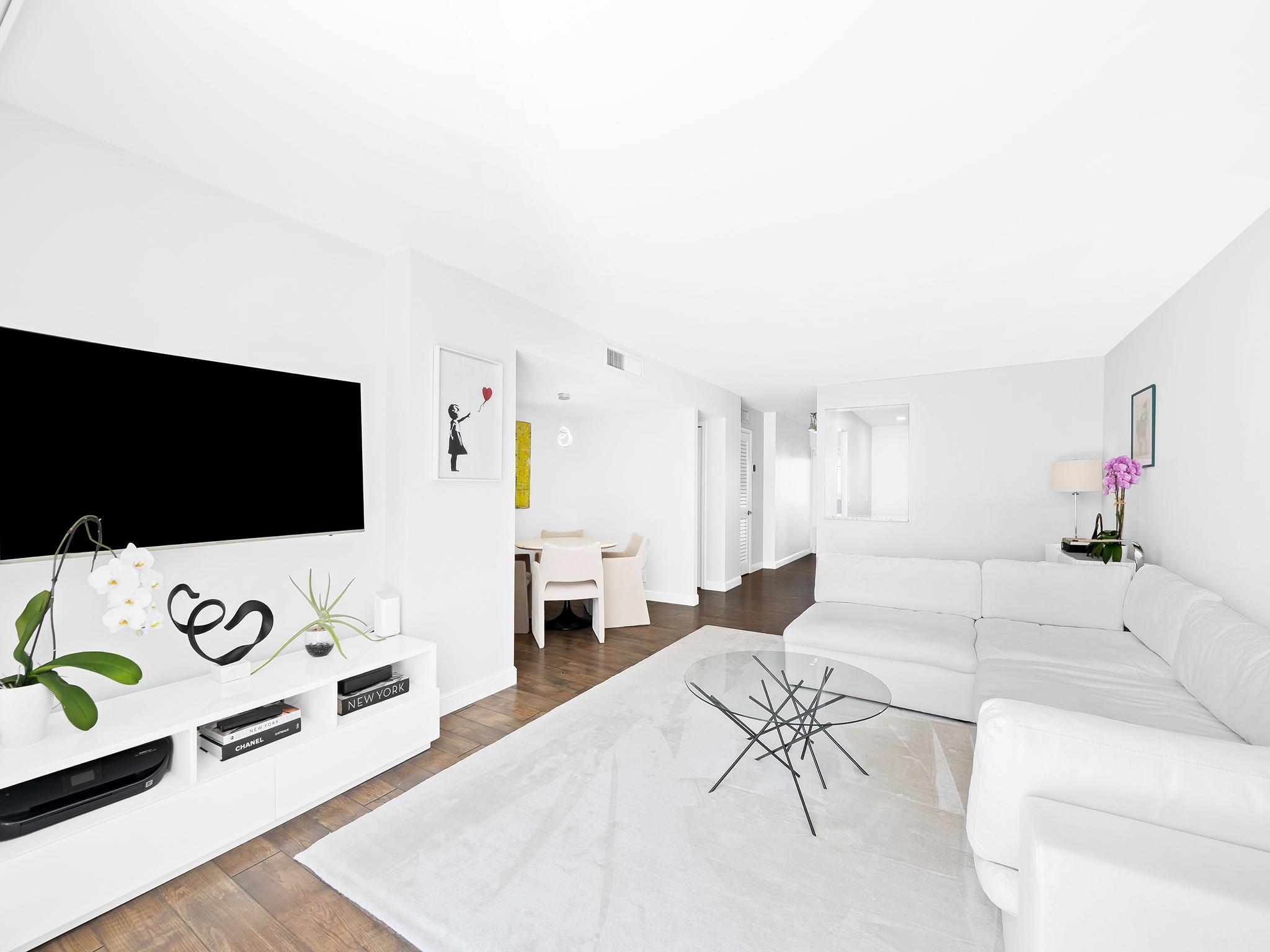 2200 NE 33rd Ave 15J