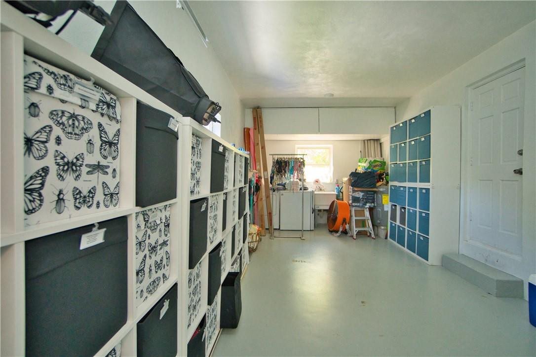 POINSETTA PARK - Residential