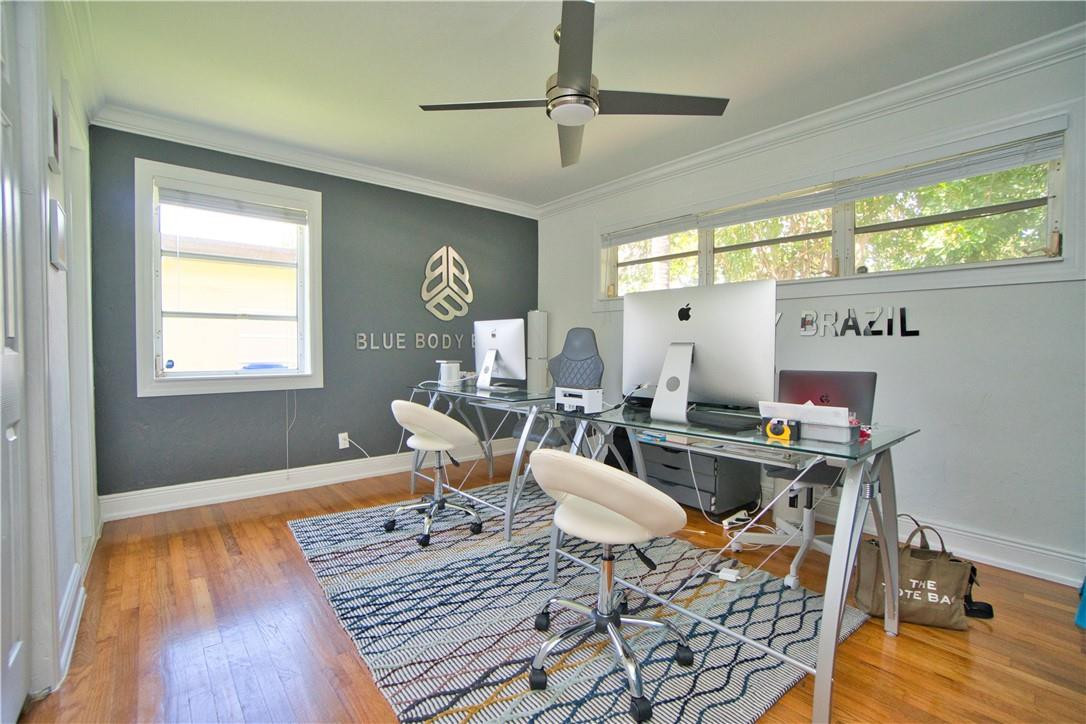 POINSETTA PARK - Residential