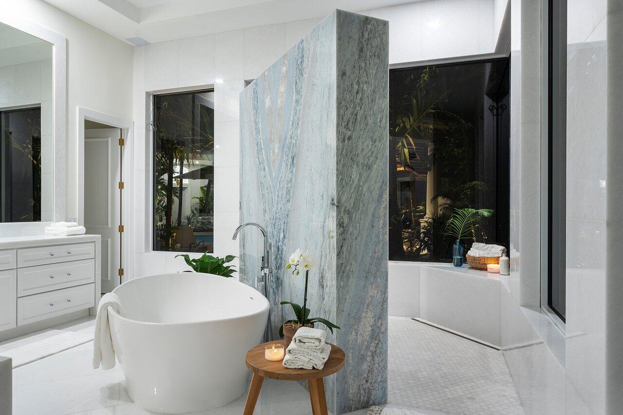 ST ANDREWS COUNTRY CLUB - Residential