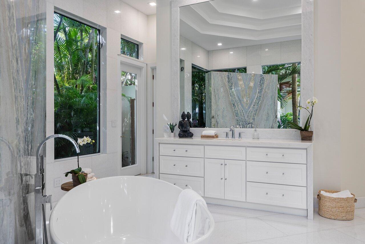 ST ANDREWS COUNTRY CLUB - Residential