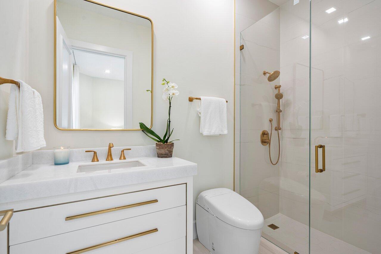 ST ANDREWS COUNTRY CLUB - Residential