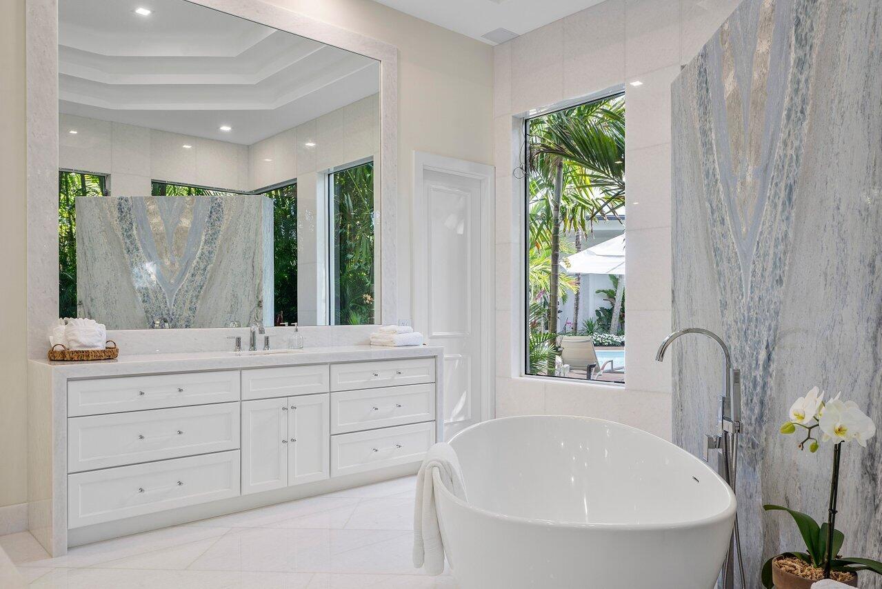 ST ANDREWS COUNTRY CLUB - Residential