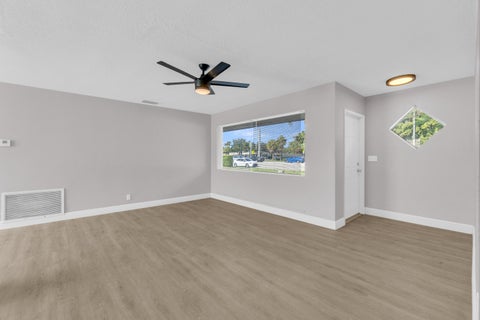 Tiny photo for 3240 Sheridan Lane #117, Hollywood, FL 33021 (MLS # B26045425)