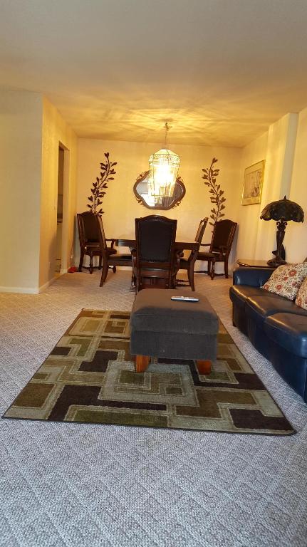 TIERRA DEL MAR CONDO - Residential Lease