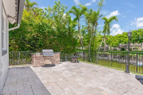 Tiny photo for 5617 NW 106TH Way, Coral Springs, FL 33076 (MLS # B26052489)
