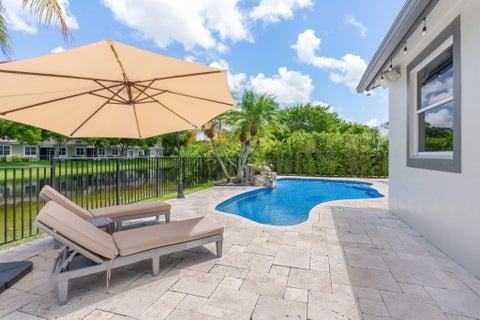 Tiny photo for 5617 NW 106TH Way, Coral Springs, FL 33076 (MLS # B26052489)