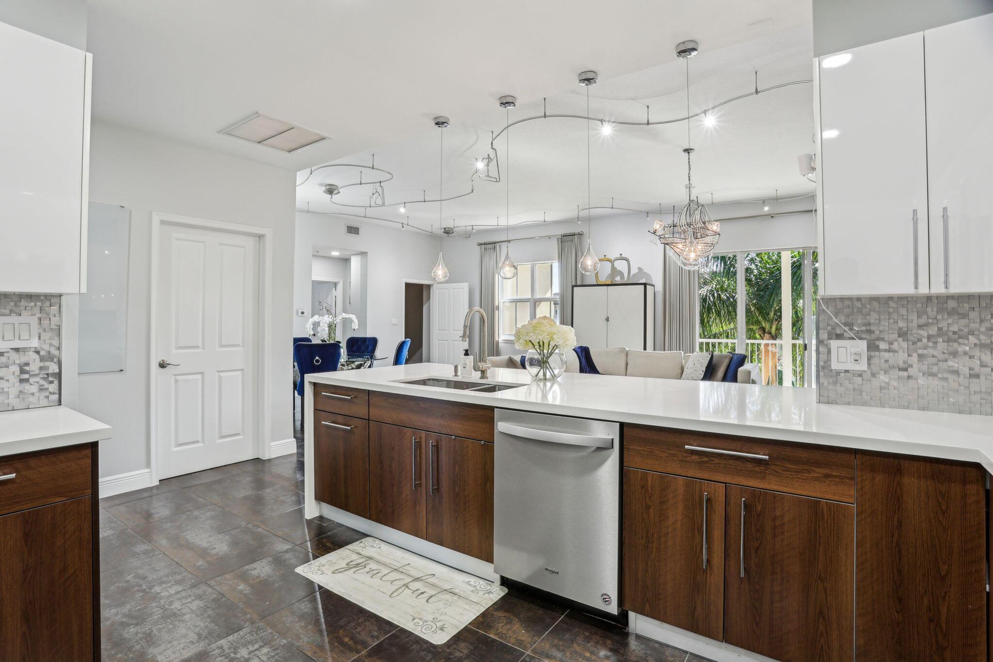 FLAGLER LANDING CONDO - Residential Lease