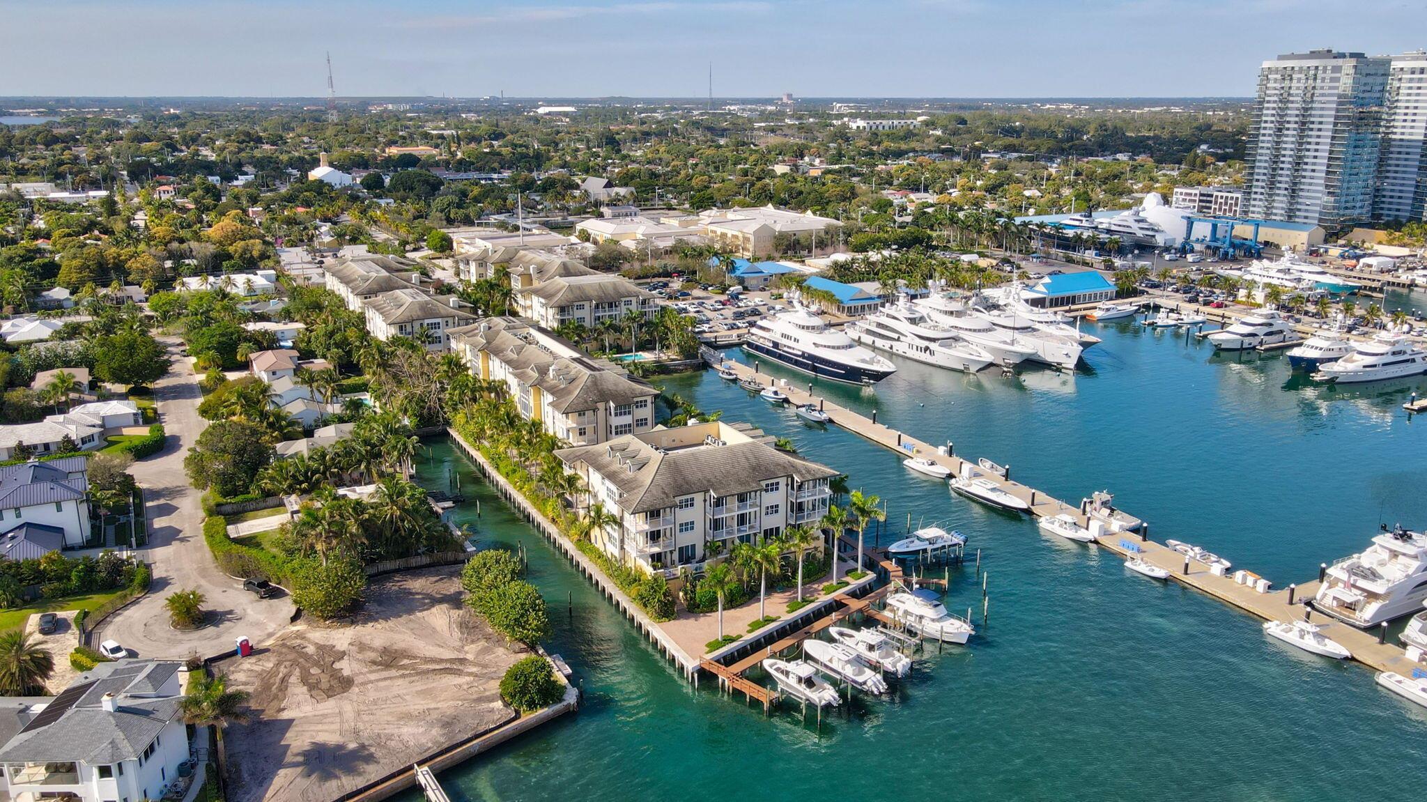 FLAGLER LANDING CONDO - Residential Lease