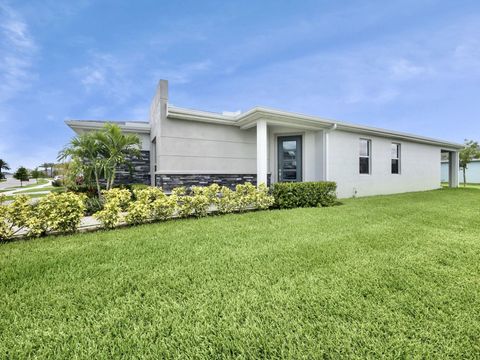 A home in Port St Lucie