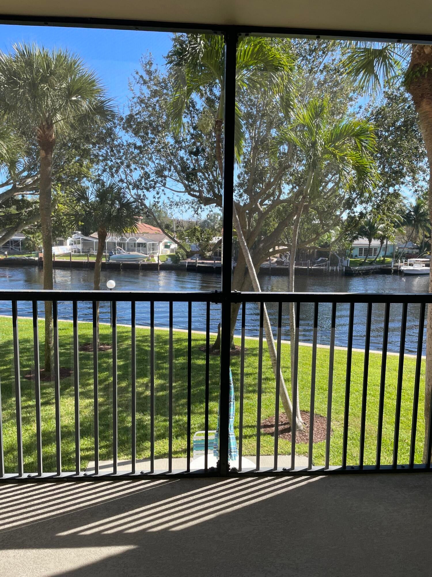14 Royal Palm Way 204