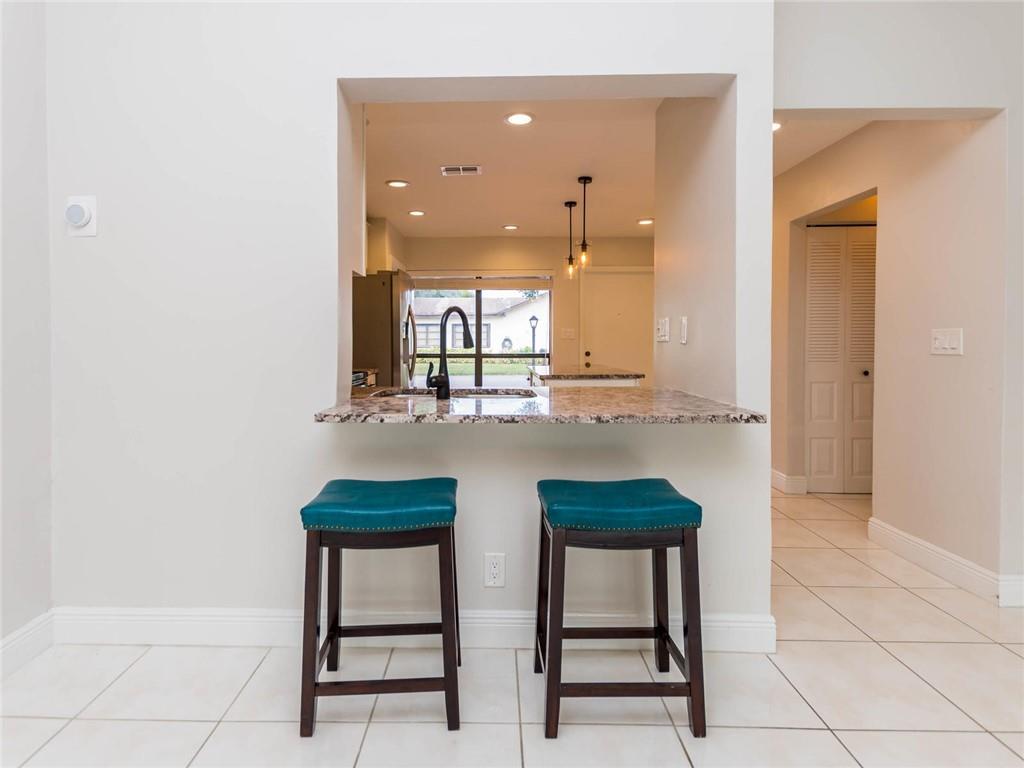 The Meadows Of Crystal La - Residential