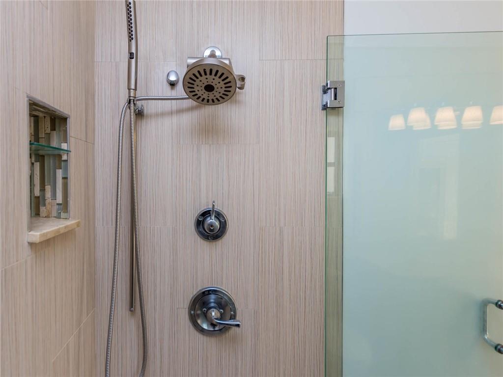 The Meadows Of Crystal La - Residential