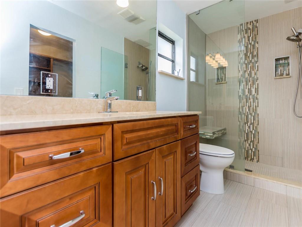 The Meadows Of Crystal La - Residential