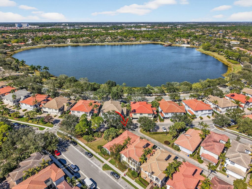 Photo of 47 Stoney Drive, Palm Beach Gardens, FL 33410 (MLS # R11160462)